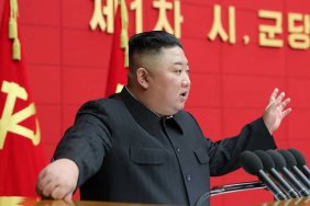 Северная Корея впервые официально подтвердила первую вспышку COVID-19