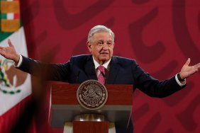 Президент Мексики призвал установить пятилетнее перемирие по всему миру