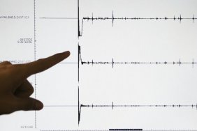 An earthquake with a magnitude of 5.7 occurred near the coast of Italy