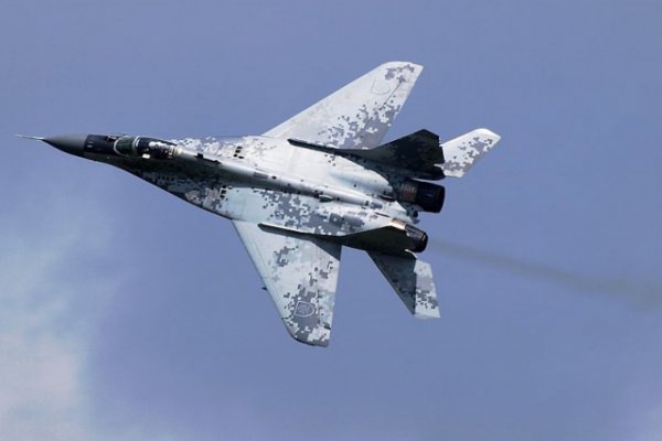 Ударные вертолеты и ракеты: США предложили Словакии компенсацию за МиГ-29 для Украины