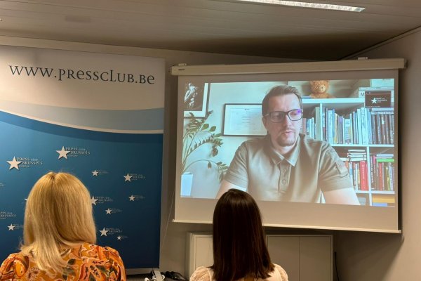 The Brussels-Europe Press Club showed a documentary about the war in Ukraine to raise alarm around the world