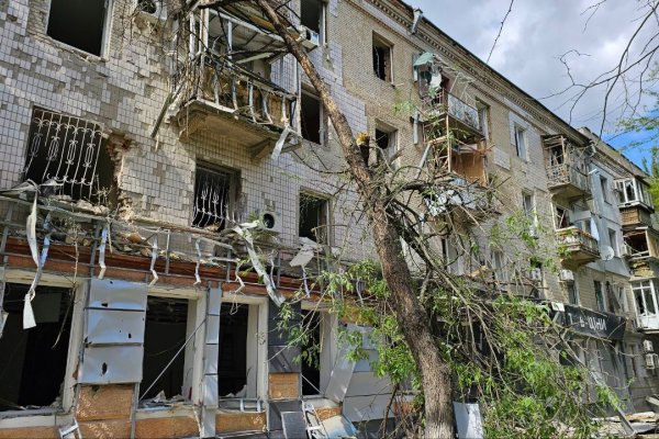 Air strike on Kherson's central district: there are casualties
