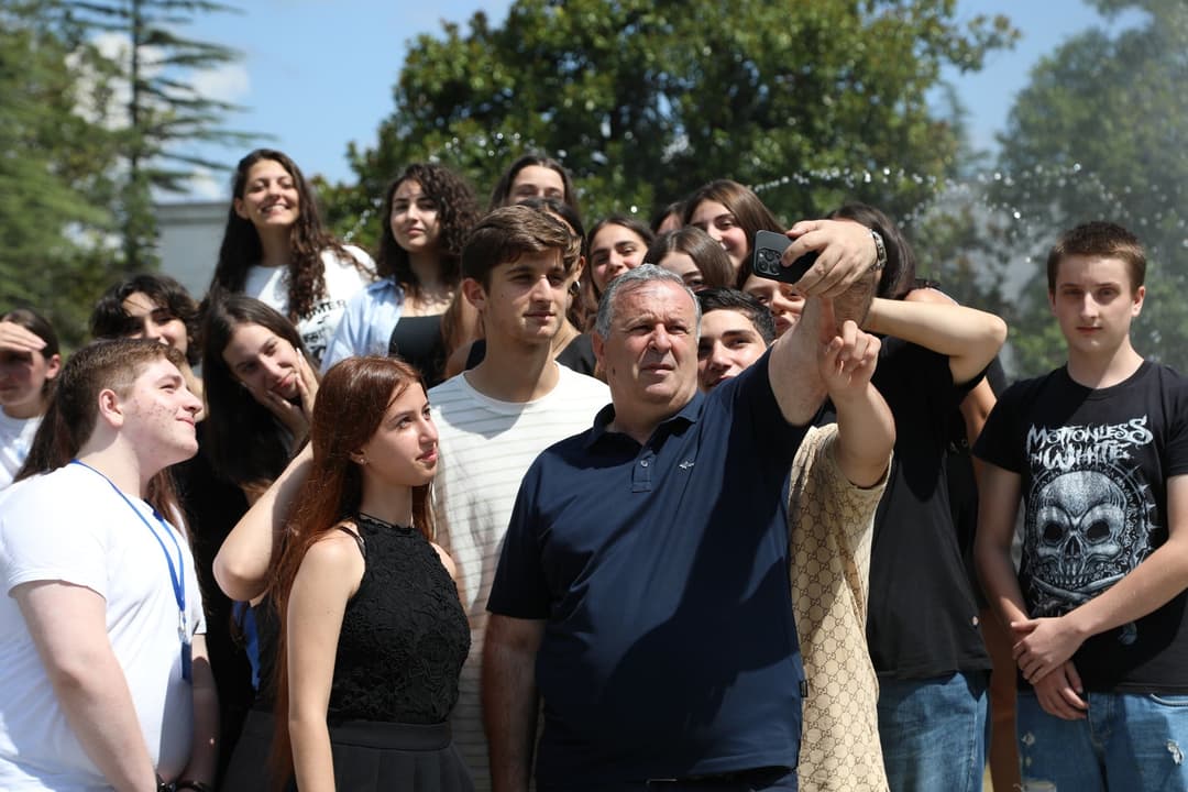 წყალტუბოში მუნიციპალიტეტის მერის ახალგაზრდული მრჩეველთა საბჭოს საზაფხულო ბანაკი გაიხსნა