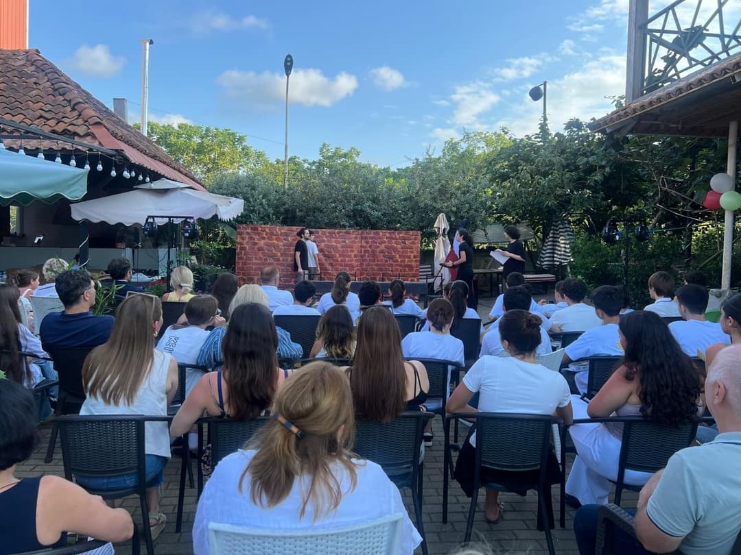 ქობულეთში საგანმანათლებლო-შემეცნებითი საზაფხულო ბანაკის დახურვის ღონისძიება გაიმართა