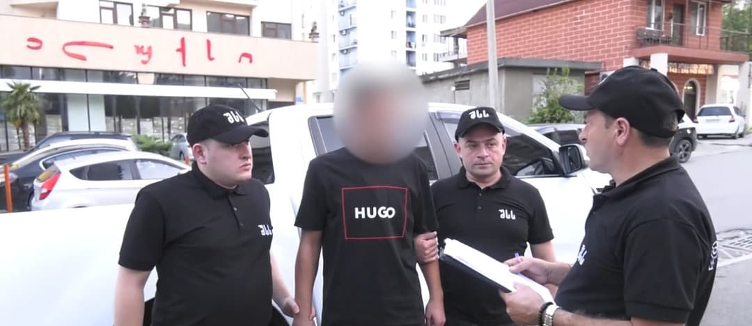 შსს-მ “ქურდულ სამყაროსთან” კავშირში მყოფი 2 პირი დააკავა