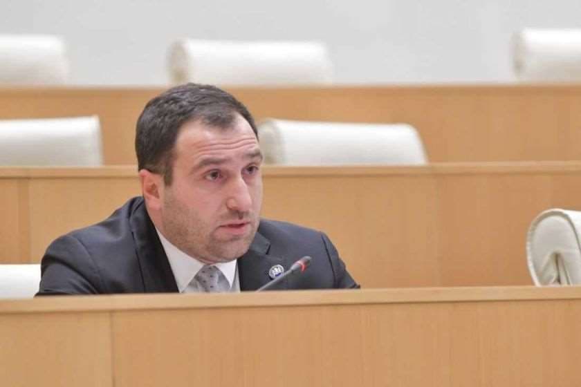 ირაკლი კირცხალია – იმ ახალგაზრდებისთვის, ვისაც გულწრფელად სჯერა, რომ “კოლექტიური ნაცმოძრაობის“ დანაყოფები პროევროპულ ძალას წარმოადგენენ, იქნება ლუსტრაცია