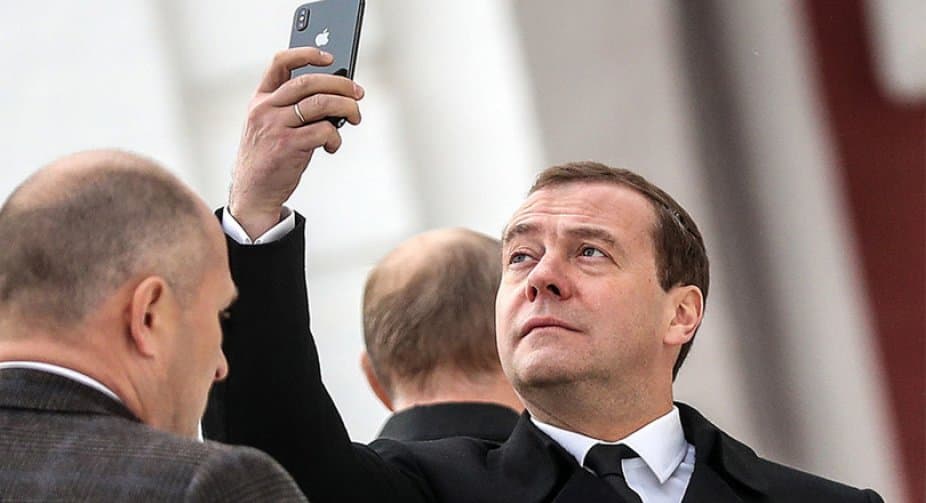 Medvedev calls for expanded military operation, including Kyiv capture