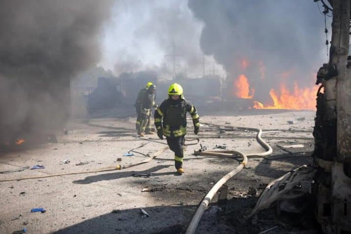 Frontnews image description