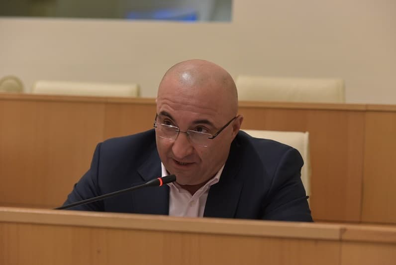 კახა ოქრიაშვილი – კატეგორიულად მოვითხოვ, თქვენი და თქვენი მთავრობის მიერ გავრცელებული დეზინფორმაციის უარყოფას და ბოდიშის მოხდას