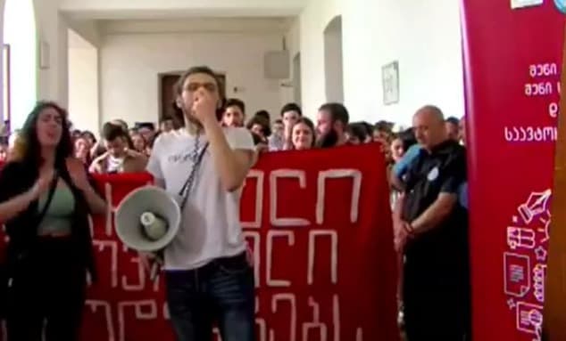 თსუ-ის სტუდენტები აქციას მართავენ