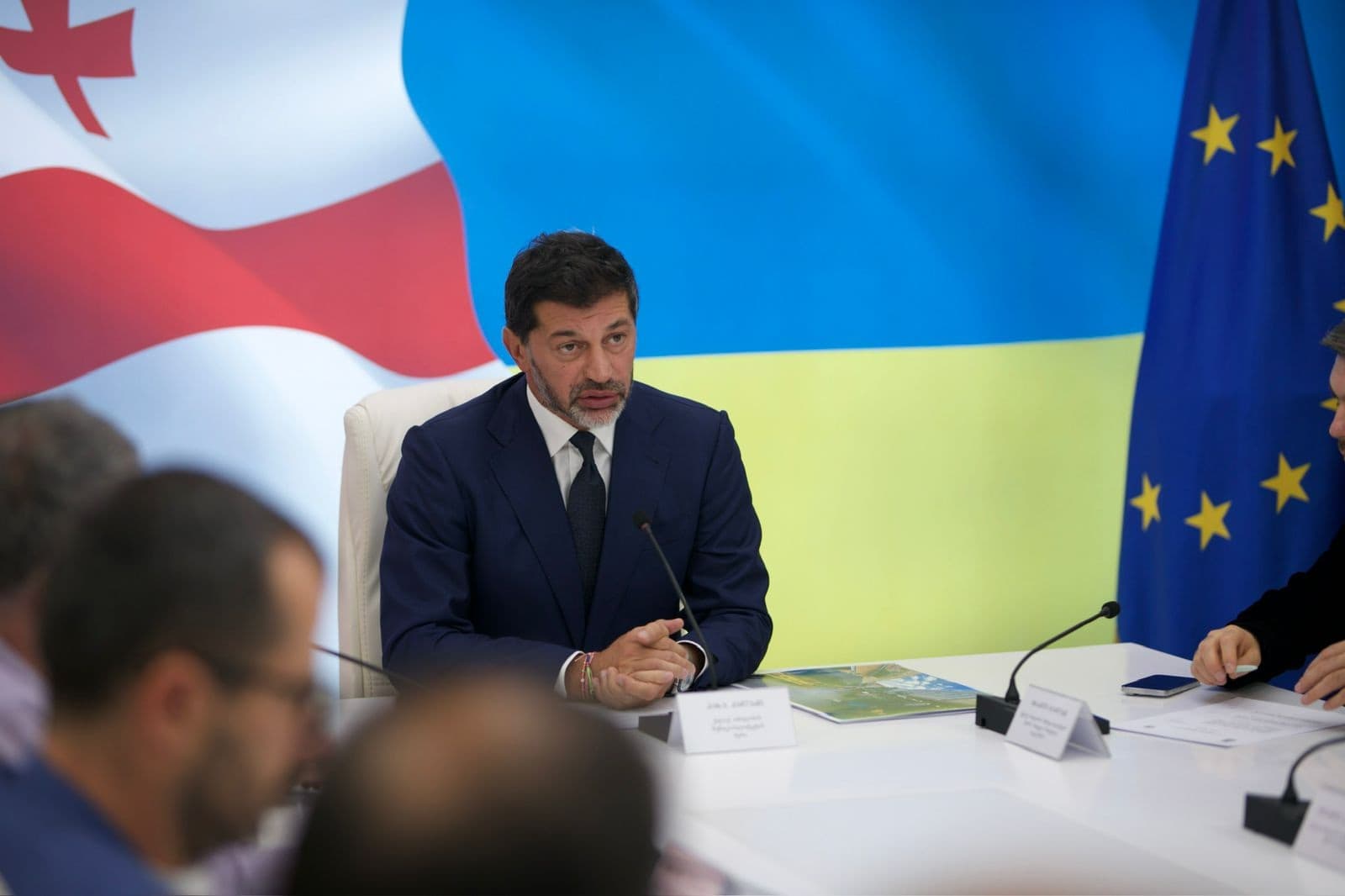 Frontnews image description