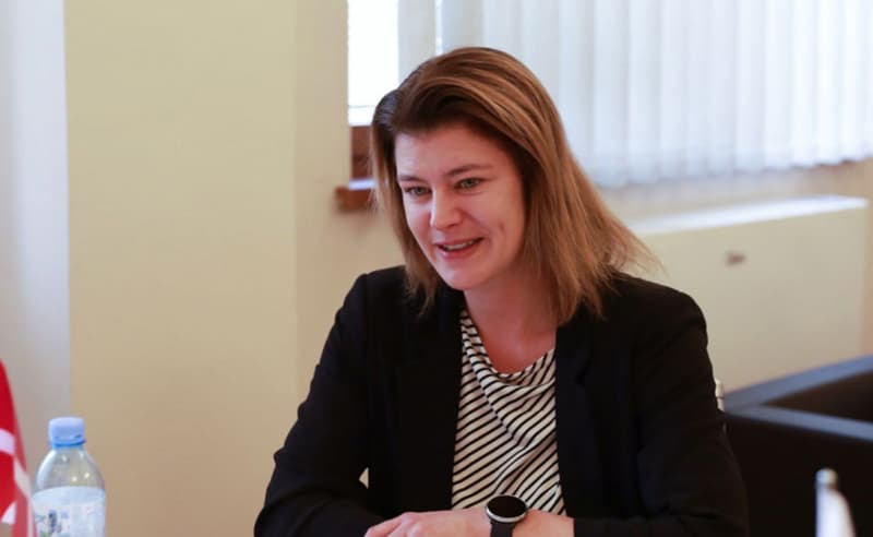 Frontnews image description