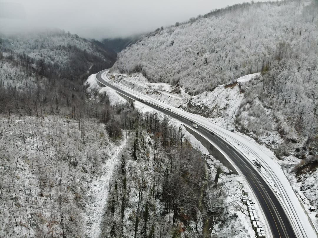 Special truck restrictions lifted on Rikoti pass