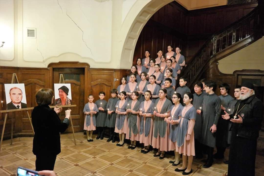 საქართველოს მწერალთა სახლში რაულ ეშბას და სვეტლანა ქეცბას ხსოვნისადმი მიძღვნილი ღონისძიება გაიმართა