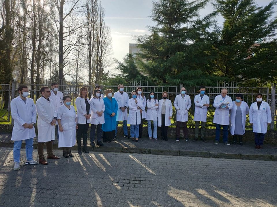 ქუთაისელი ექიმები მიხეილ სააკაშვილის პოლიპროფილურ სტაციონარში გადაყვანას კატეგორიულად მოითხოვენ