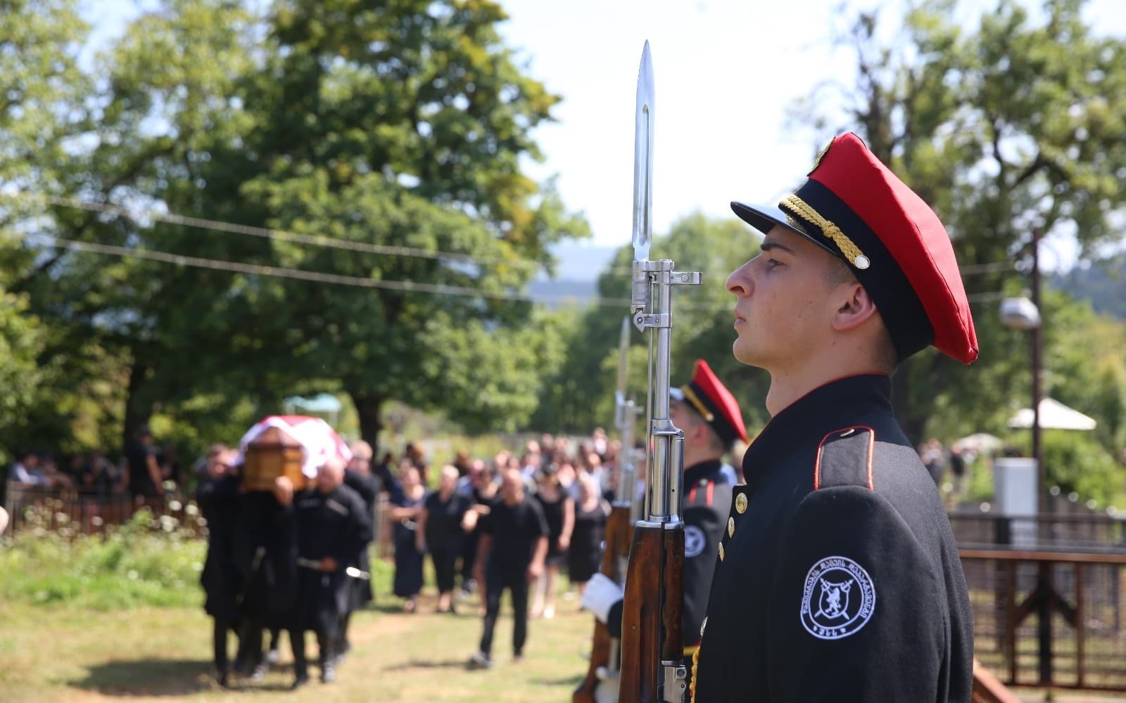 Frontnews image description