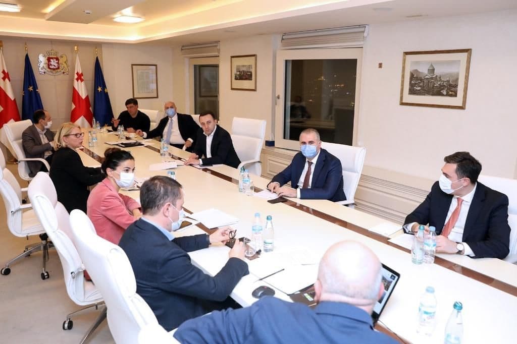 Frontnews image description