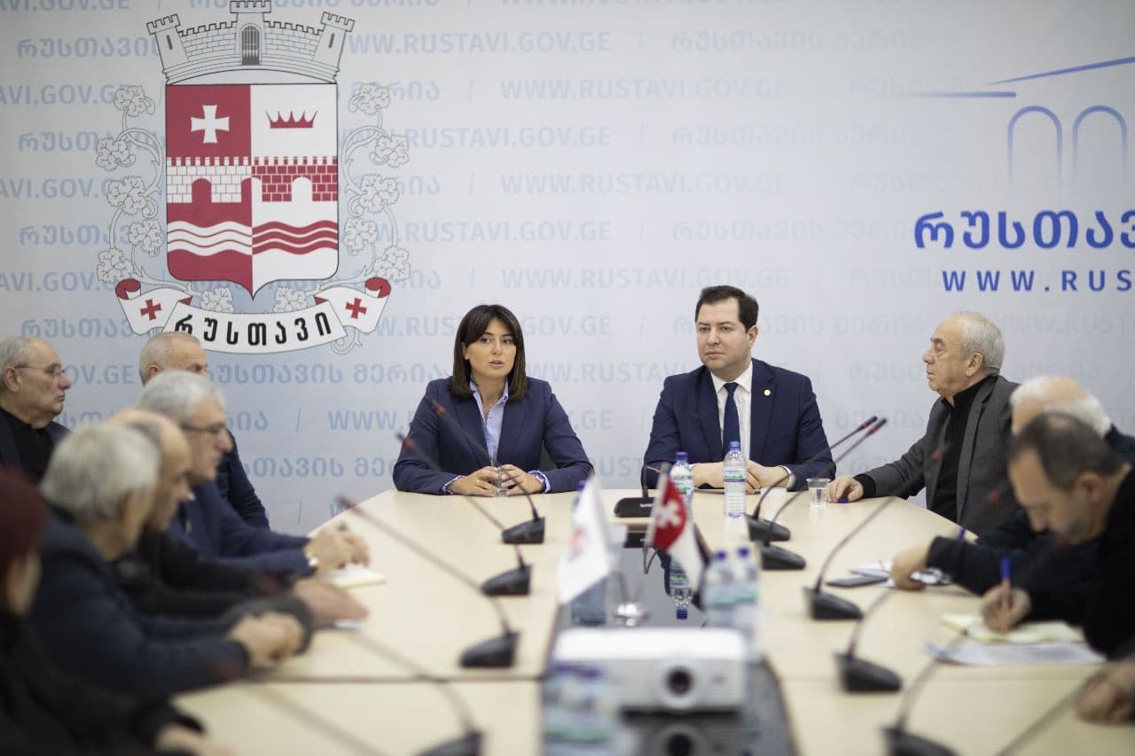 Frontnews image description