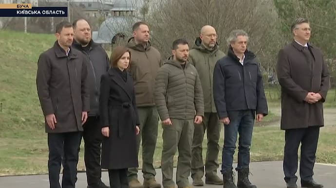 Zelenskyy arrives in Bucha with leaders of four countries