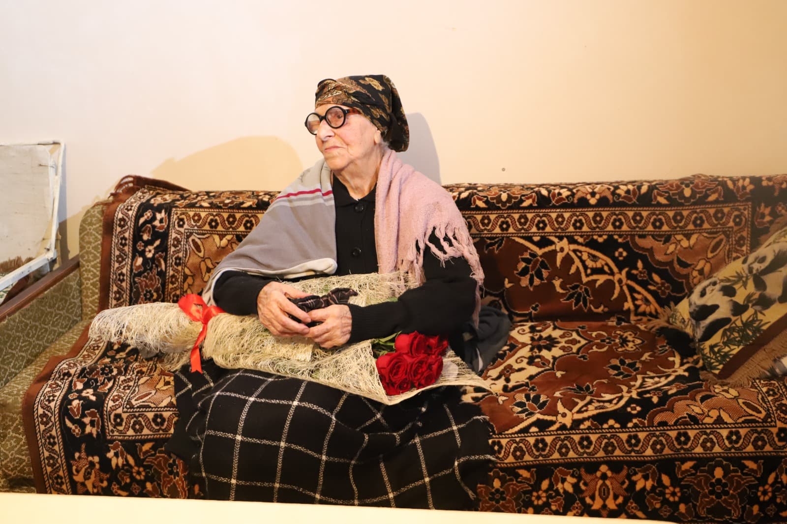 Frontnews image description