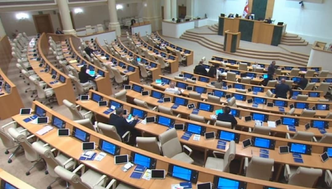 ძაღლის გასეირნების წესების დარღვევისთვის ჯარიმები გაიზარდა