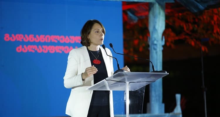 Opposition changes its plans to block entrance of government administration for PM