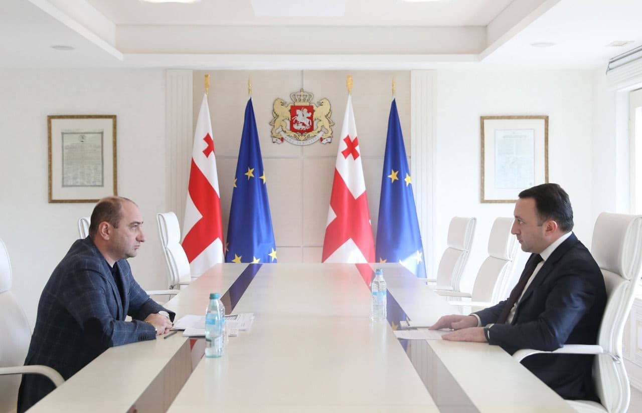 Frontnews image description