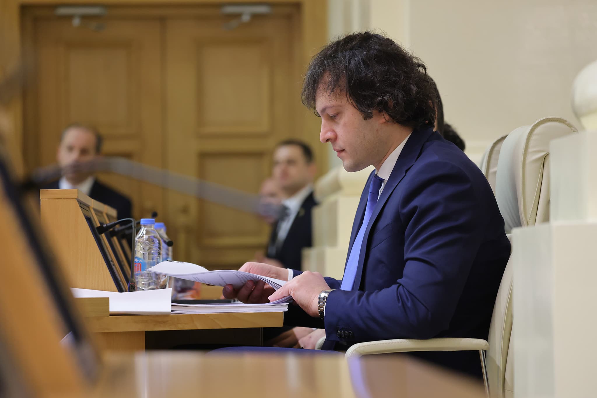 Frontnews image description