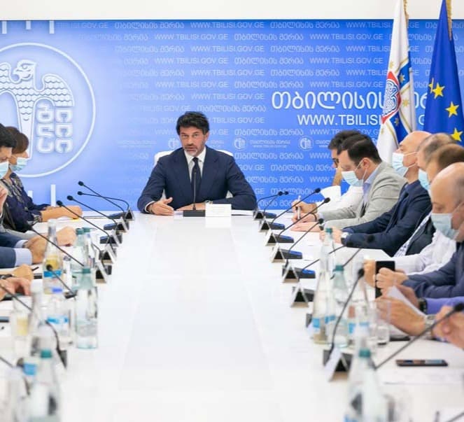 თბილისის მერმა ვაკის, კრწანისის, დიდუბისა და გლდანის რაიონების გამგებლების კანდიდატურები წარადგინა