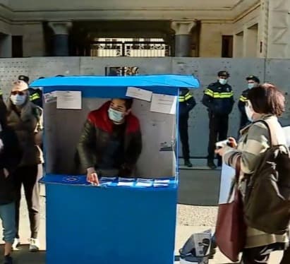 “ალეკო ელისაშვილი დღეს არის ბრუტუსი” – პარლამენტთან აქცია იმართება