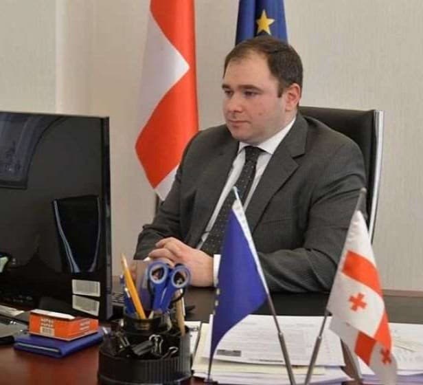 “ნებისმიერი ადამიანი, იქნება დეპუტატი თუ არა, ვალდებულია დაემორჩილოს საქართველოს კანონმდებლობას”