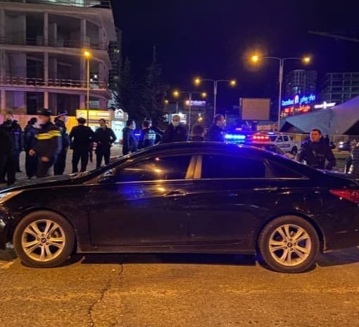 ბათუმში საპროტესტო მსვლელობის მონაწილეები დააკავეს