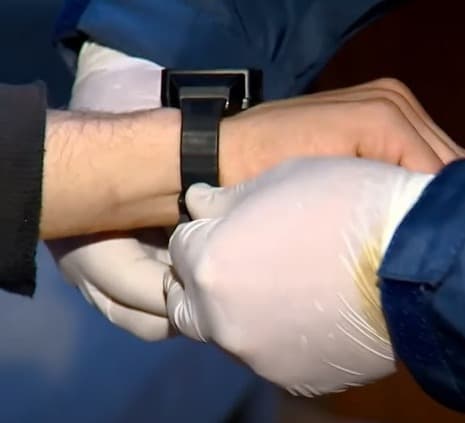 სამცხე-ჯავახეთის პოლიციამ ძალადობაში ბრალდებულ პირზე ელექტრონული ზედამხედველობა დააწესა