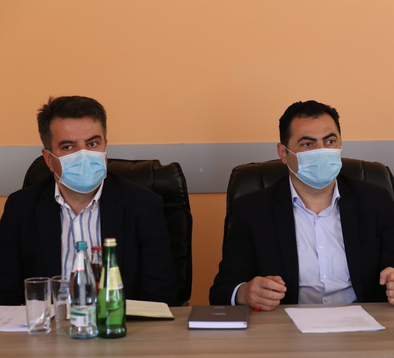 Frontnews image description