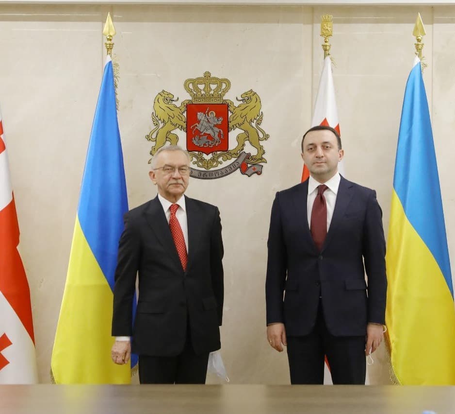 Frontnews image description