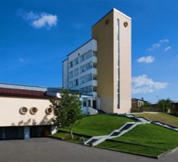 Frontnews image description