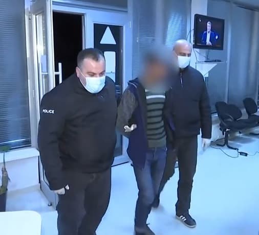 კახეთში დედის დაჭრის ბრალდებით არასრულწლოვანი დააკავეს