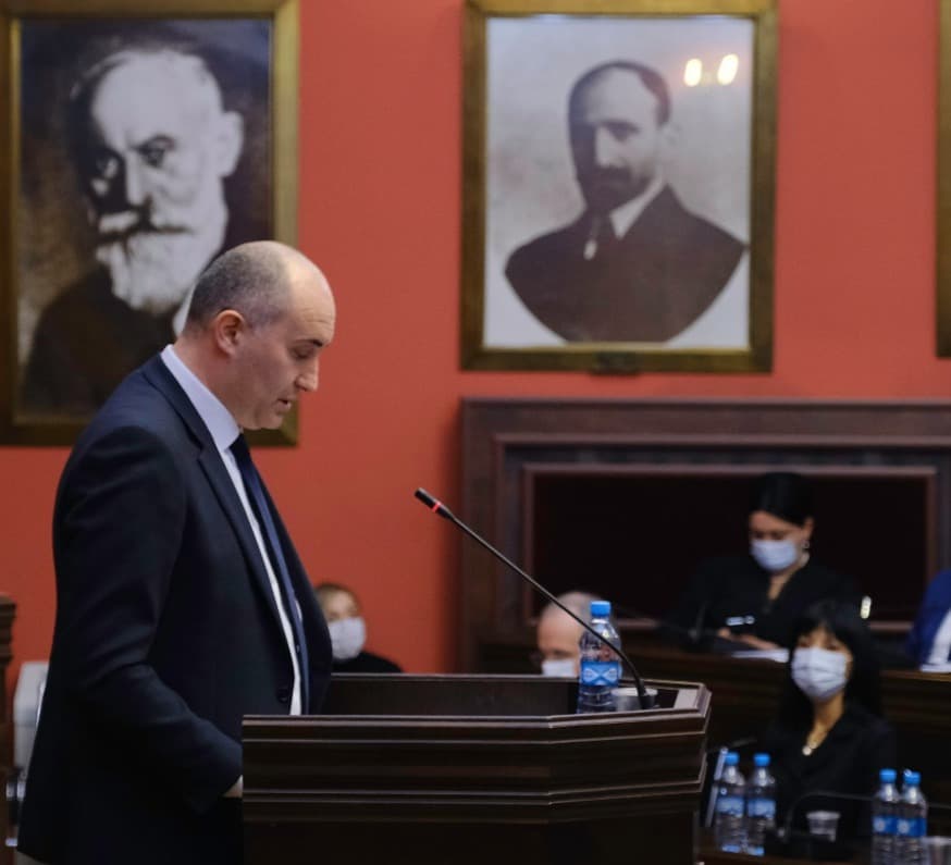 Frontnews image description