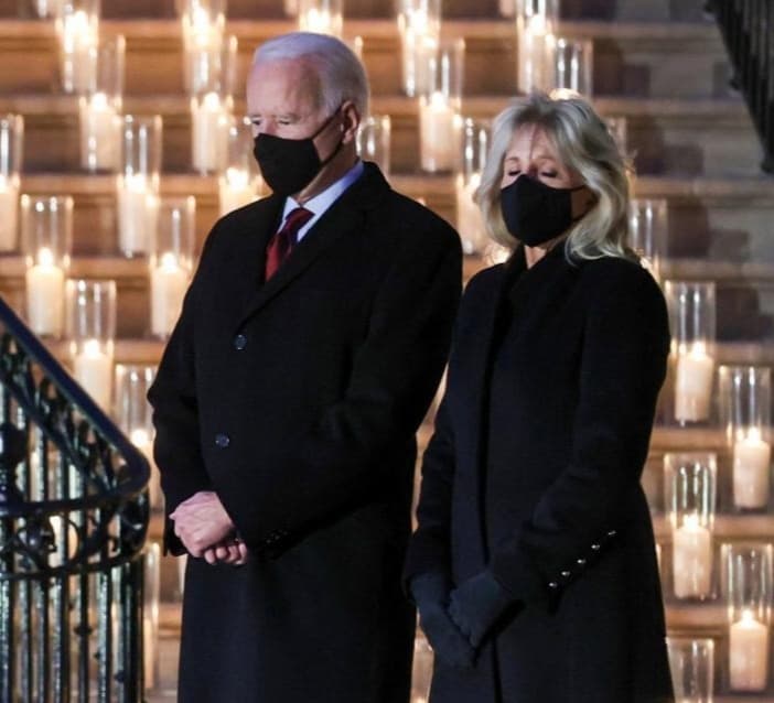 Biden honors 500,000 Americans who have died from COVID-19
