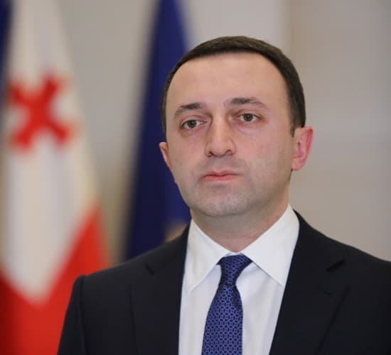 საქალაქთაშორისო ტრანსპორტი ხვალიდან ამოქმედდება, გადაადგილებაზე შეზღუდვა კი ისევ ძალაში რჩება