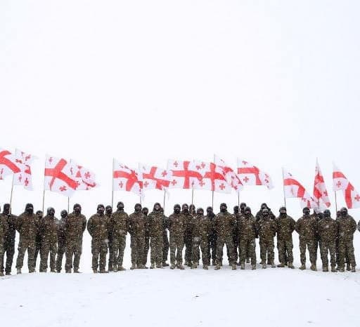 იუნკერებმა ოკუპაციის წინააღმდეგ ბრძოლებში დაღუპული გმირების ხსოვნას პატივი მიაგეს