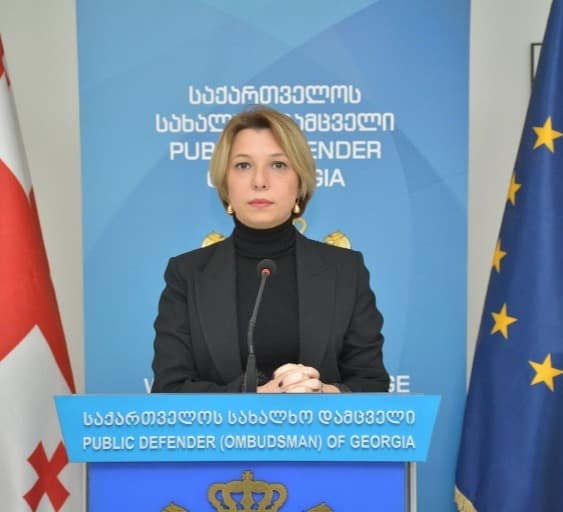 “უკიდურესად შემაშფოთებელია ვახო სანაიაზე თავდასხმა, ამ ტიპის ქმედებების მიმართ სახელმწიფოს პასუხი უნდა იყოს მკაცრი”