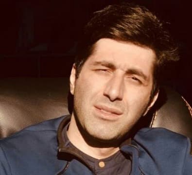 ვახო სანაიაზე თავდასხმის საქმეზე დაკავებულებს პატიმრობა შეეფარდათ