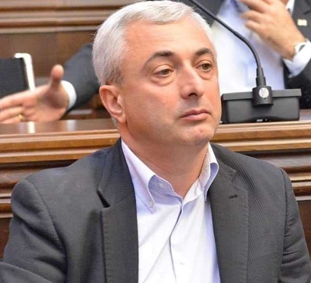 “ქართულმა ოცნებამ” თავისი მისია ვერ შეასრულა, მაგრამ ეს არ ნიშნავს, რომ როგორც ოპოზიციური პარტიების უმრავლესობა იქცევა, მეც ისე მოვიქცე”