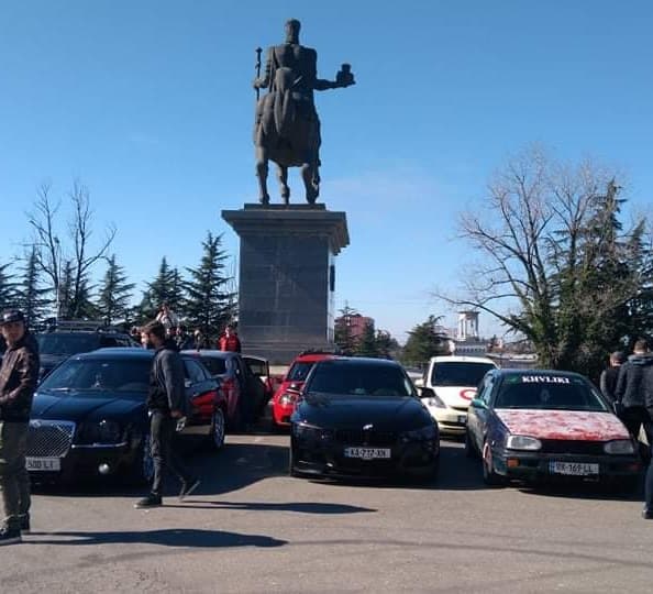 Frontnews image description