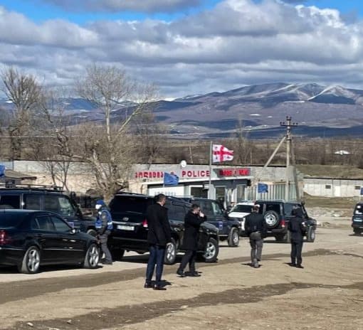 ევროპული საბჭოს პრეზიდენტი საოკუპაციო ხაზთან ჩავიდა