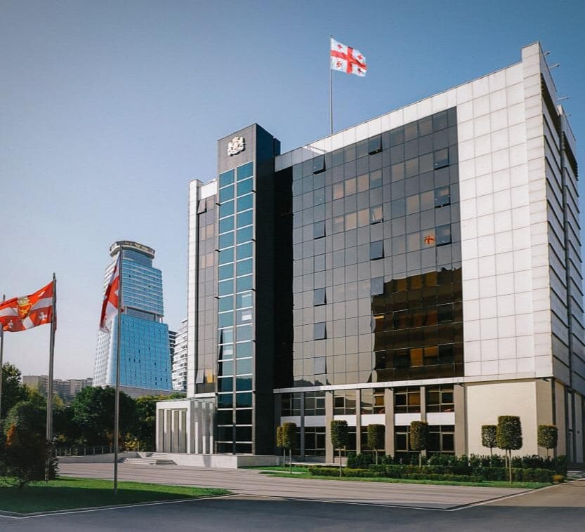 “სამხედრომ განწესში მორიგეობის დროს თვითმკვლელობის მიზნით განახორციელა გასროლა, მისი გადარჩენა ვერ მოხერხდა”