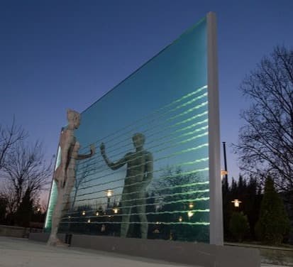 კრწანისში ოკუპაციის მსხვერპლთა ხსოვნის მემორიალი დააზიანეს