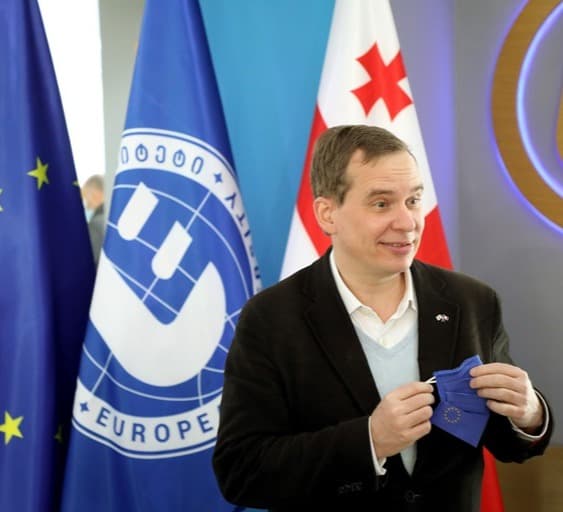 “საერთაშორისო პარტნიორები და საქართველოს მეგობრები მზად არიან ფასილიტაციისა და მედიაციისთვის”