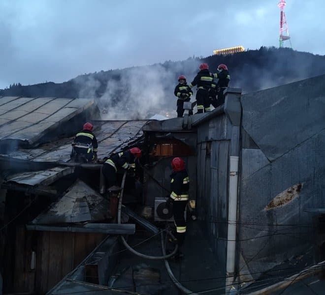 ბესიკის ქუჩაზე გაჩენილი ხანძარი ლიკვიდირებულია